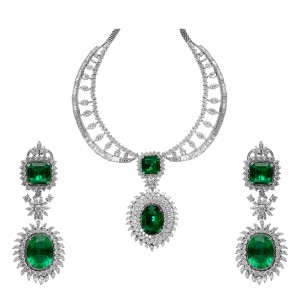 Emerald & Diamonds Set